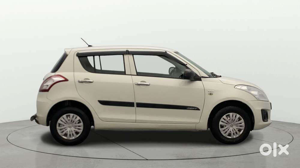 Maruti Suzuki Swift Lxi, 2016, Petrol