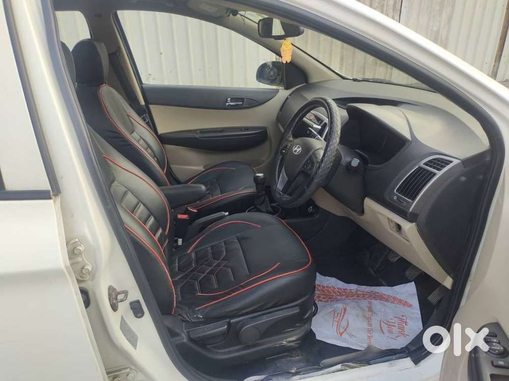 Hyundai I20 Asta (o) 1.2 Mt, 2013, Petrol