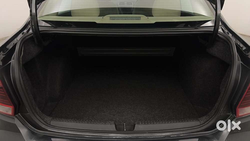 Volkswagen Vento 1.6 Highline, 2021, Petrol