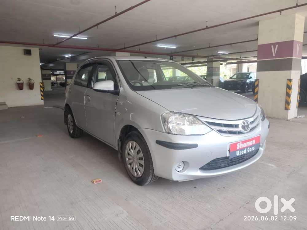 Toyota Etios Liva 1.2 G, 2013, Petrol