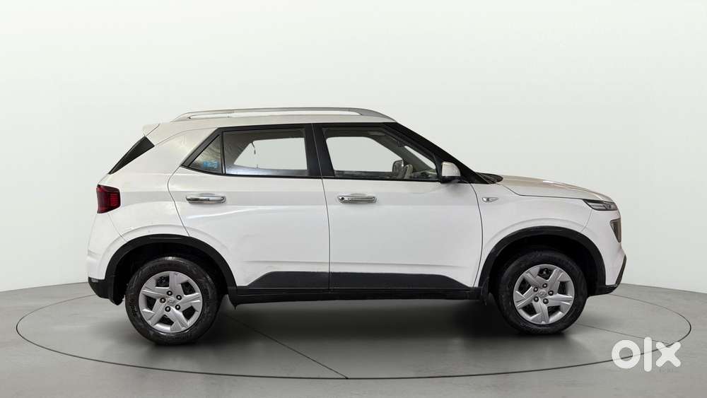Hyundai Venue S 1.2 Petrol, 2020, Petrol
