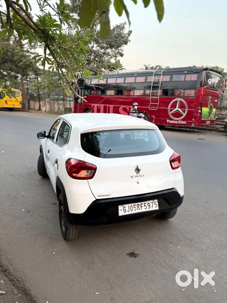 Renault Kwid Mint Condition 20+ Mileage, 25k Dp
