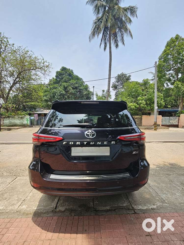 Toyota Fortuner Sigma 4