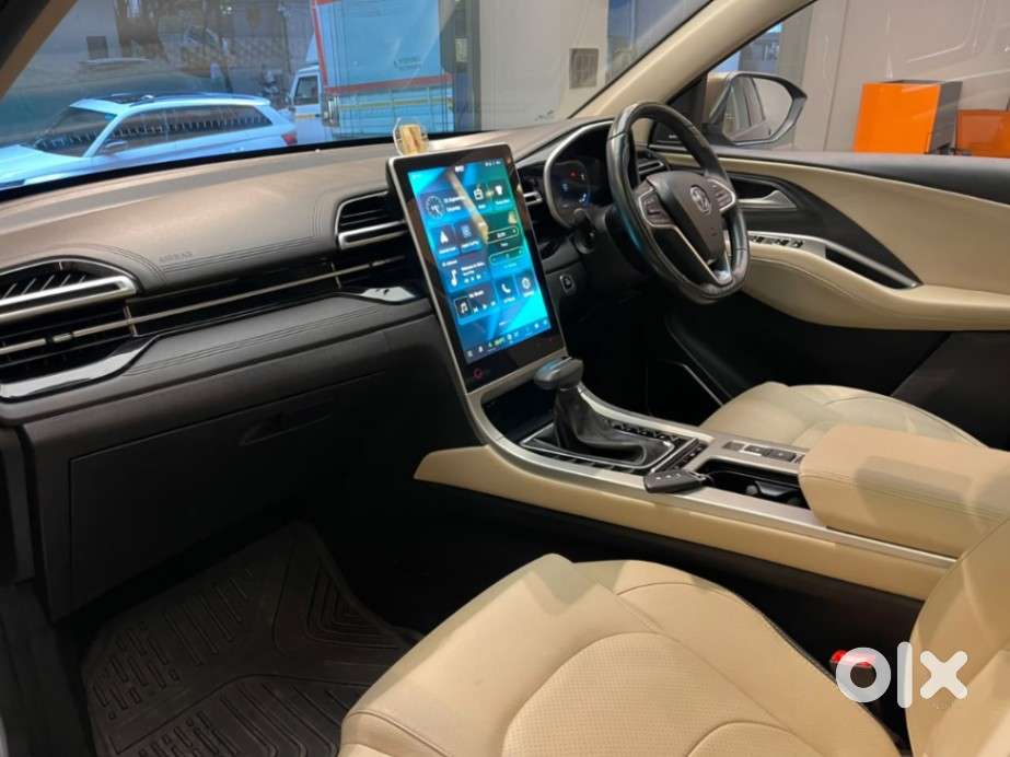 Mg Hector Savvy Pro 1.5 Turbo Cvt, 2023, Petrol