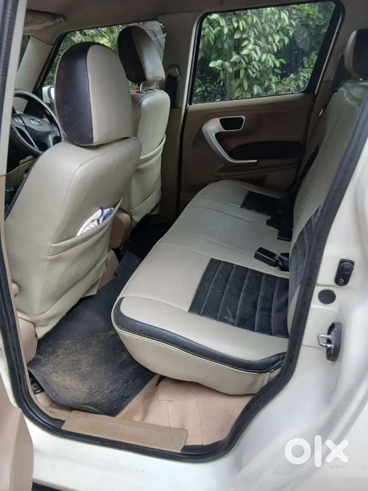 Mahindra Tuv Automatic 300 Diesel 2017
