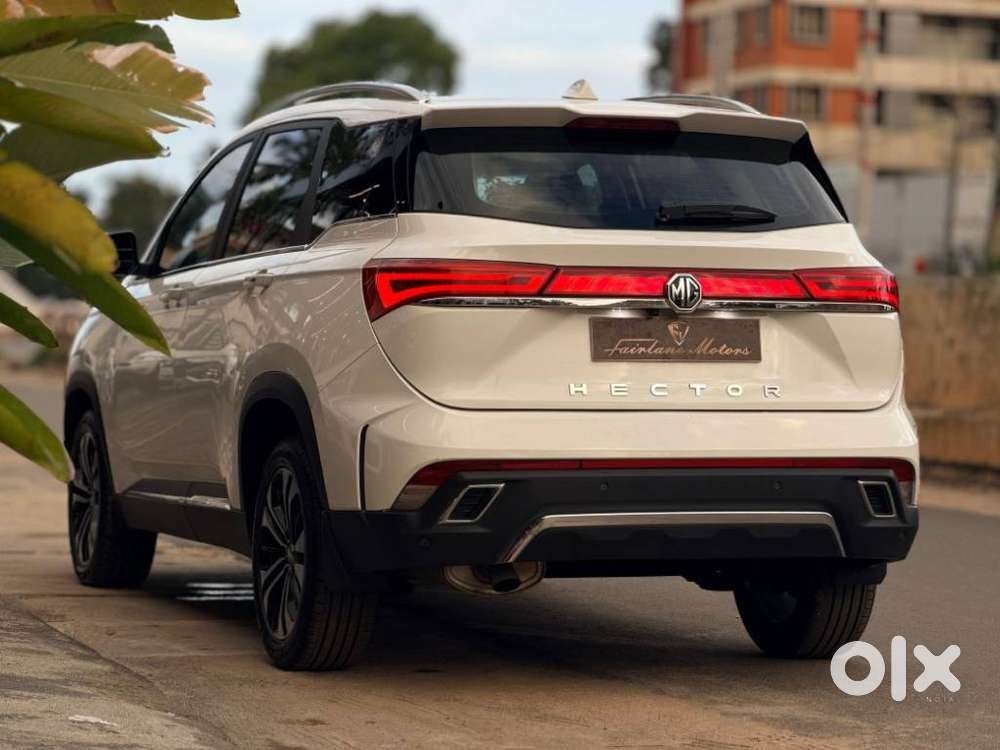 Mg Hector Sharp Pro 1.5 Turbo Cvt Dual Tone, 2023, Petrol