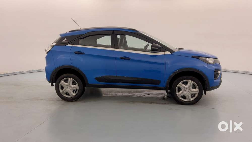 Tata Nexon 1.2 Revotron Xm (s), 2020, Petrol