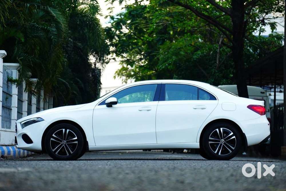 Mercedes-benz A-class Limousine 200, 2023, Petrol