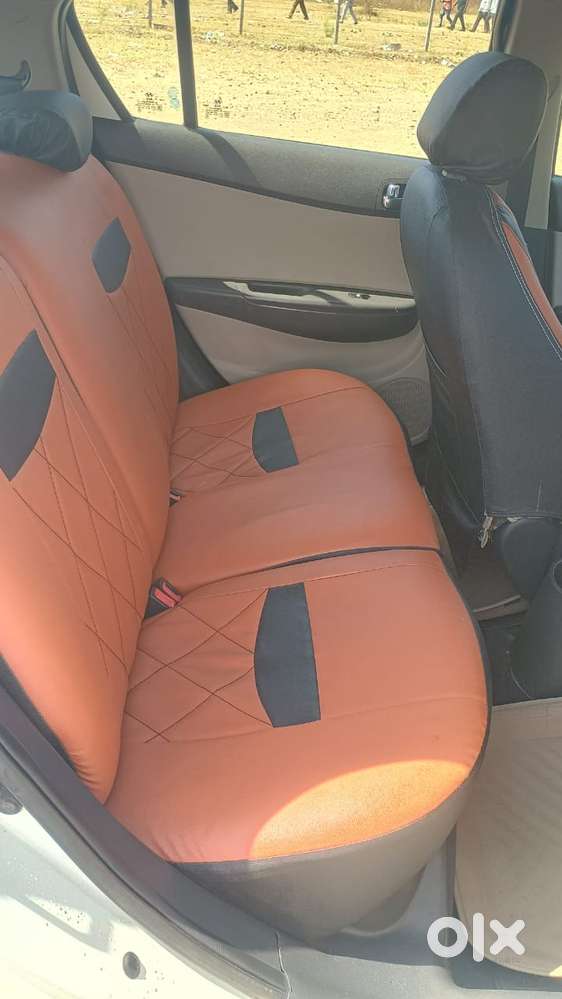 Hyundai I20 Sportz 1.2 Mt Dual Tone, 2013, Diesel