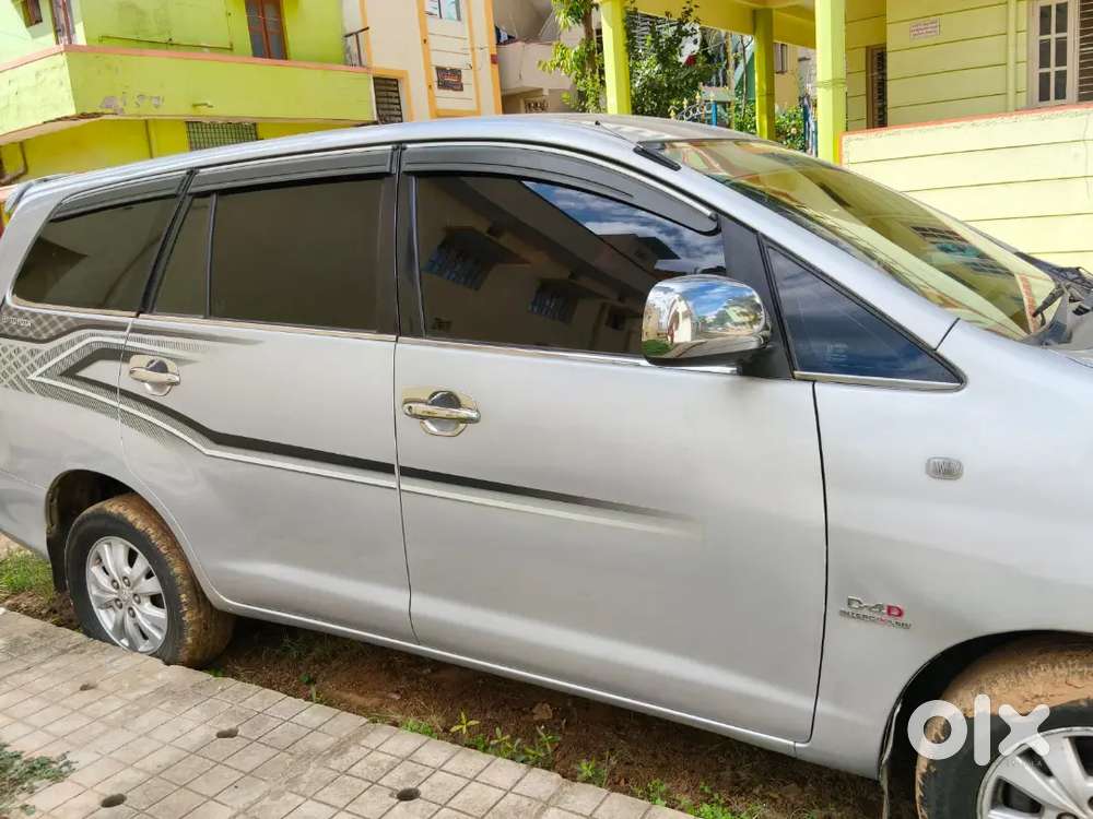 Toyota Innova 2011 Diesel 167000 Km Driven