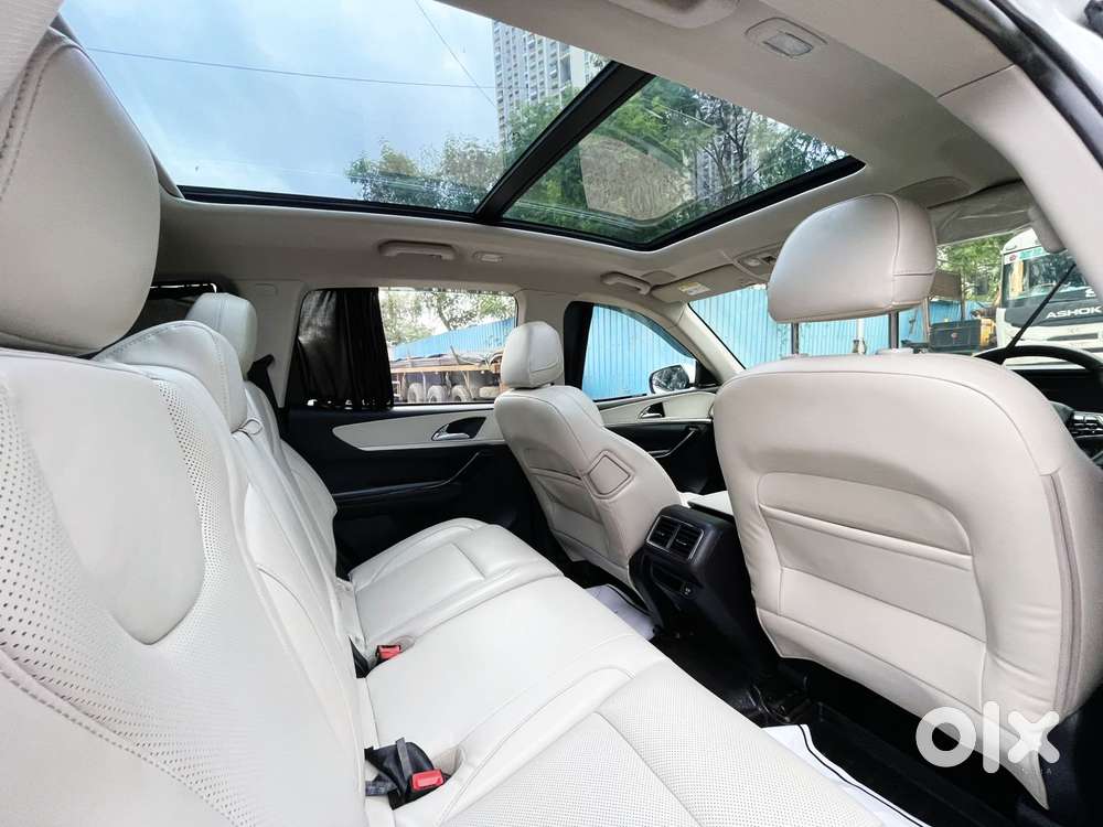 Mahindra Xuv700 2.2 Ax 7 Diesel At Luxury Pack Str, 2024, Diesel