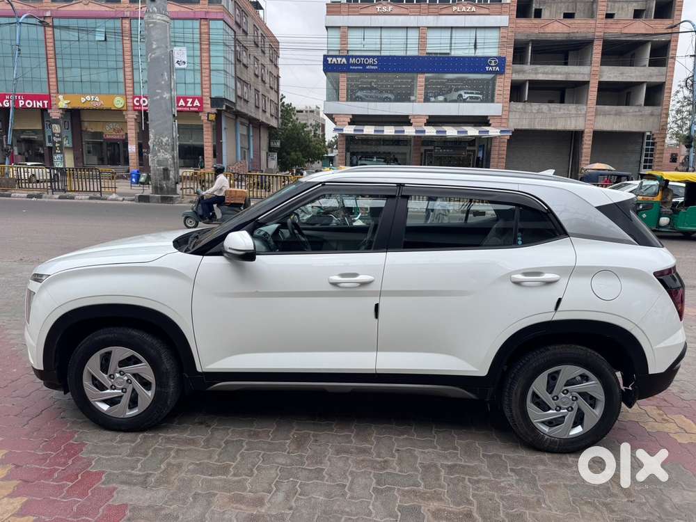 Hyundai Creta 1.5 Ex 2023 At Lower Rate