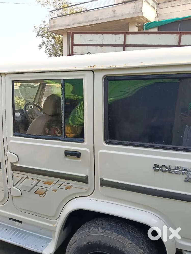 Mahindra Bolero Neo 2013 Diesel 100000 Km Driven
