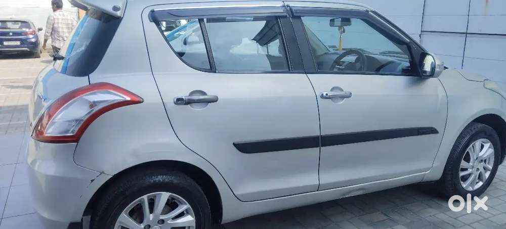 Maruti Suzuki Swift 2011