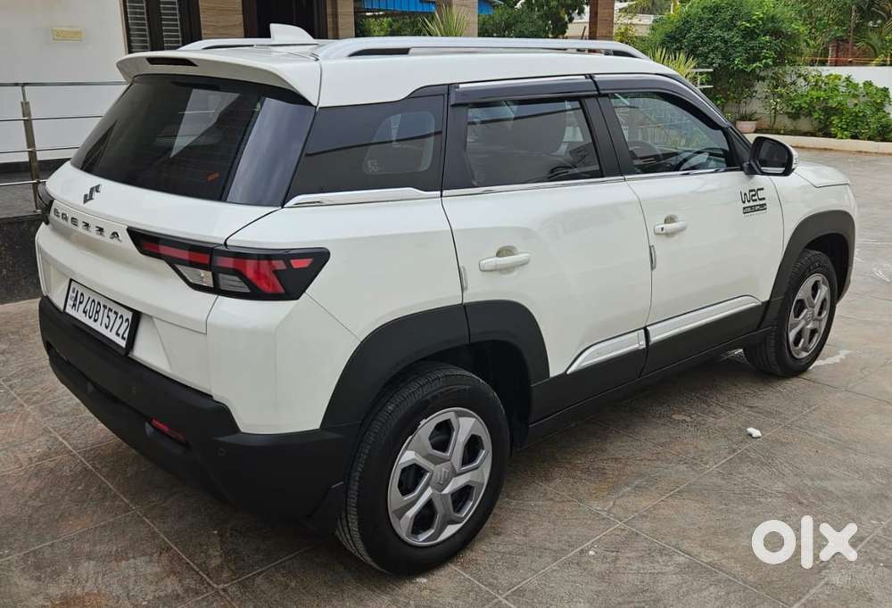 Maruti Suzuki Brezza 1.5 Lxi Cng, 2024, Petrol