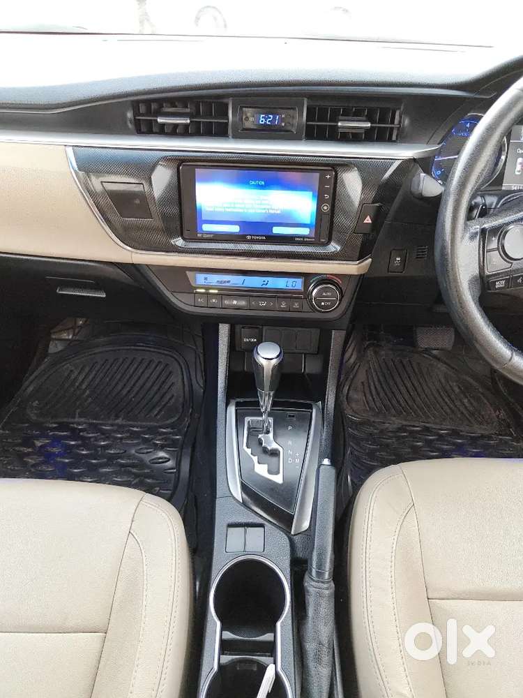 2016 Toyota Corolla Altis पेट्रोल ऑटोमैटिक