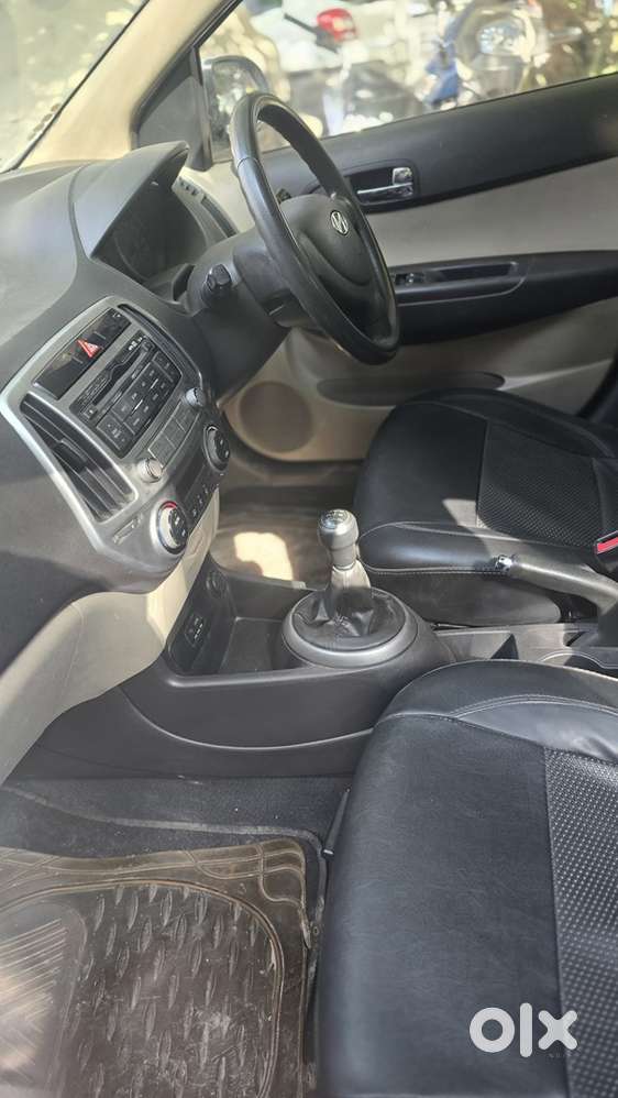 Hyundai I20 2013 Petrol Well Maintained