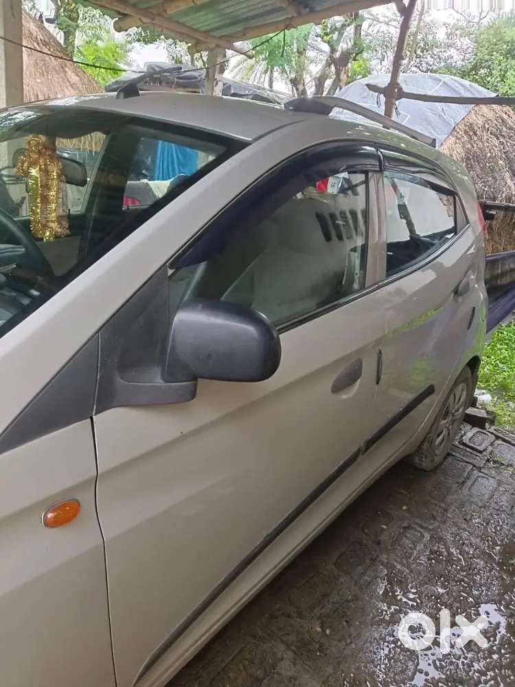 Hyundai Eon 0.8 Magna 2011
