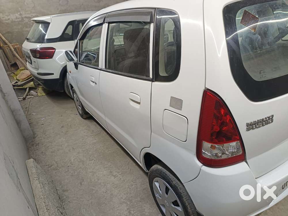 Maruti Suzuki Estilo Lxi, 2014, Cng & Hybrids