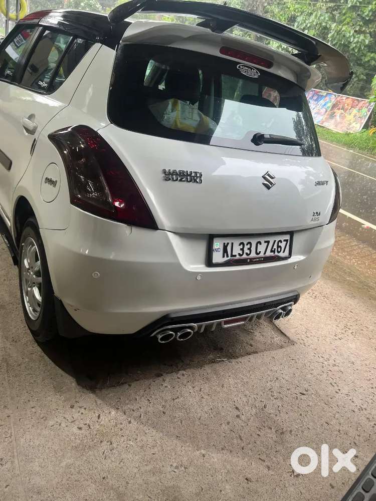 Maruti Suzuki Swift 2012