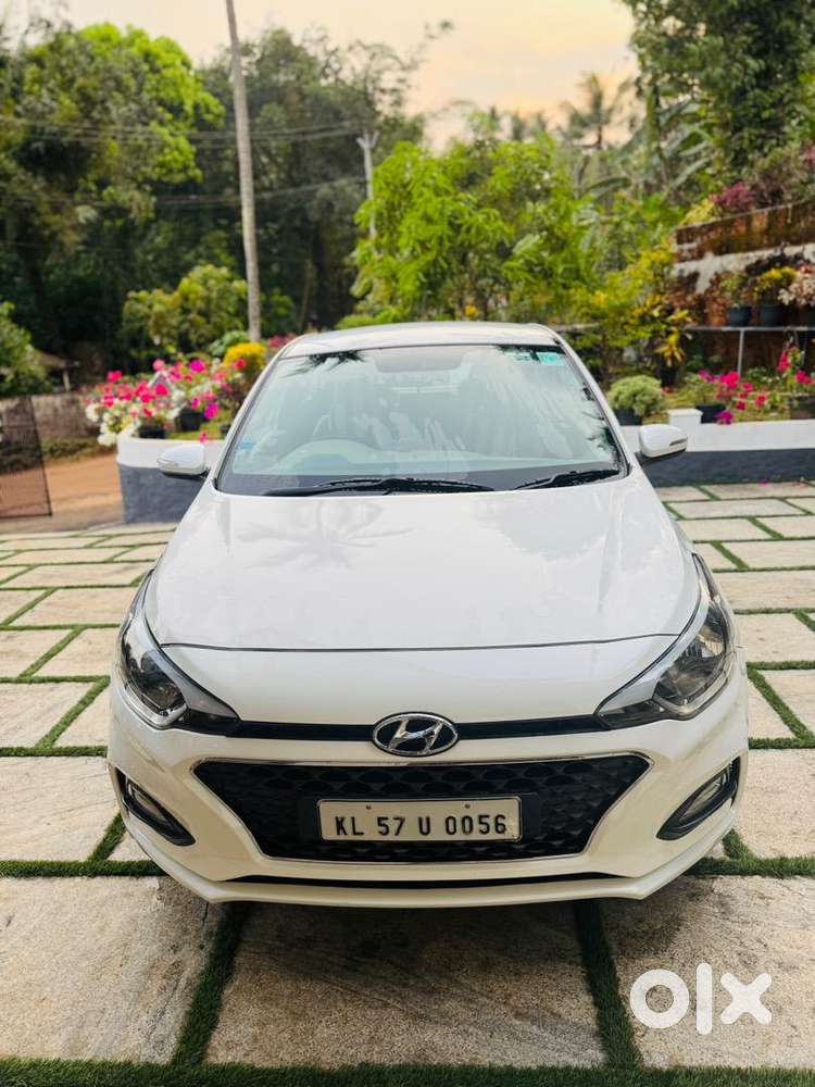 Hyundai I20 2019 31,000 Km Driven Petrol Automatic