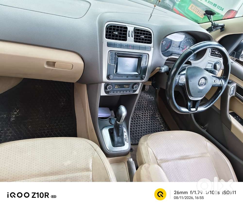 Volkswagen Vento 1.5 Highline Plus At 16 Alloy, 2017, Petrol