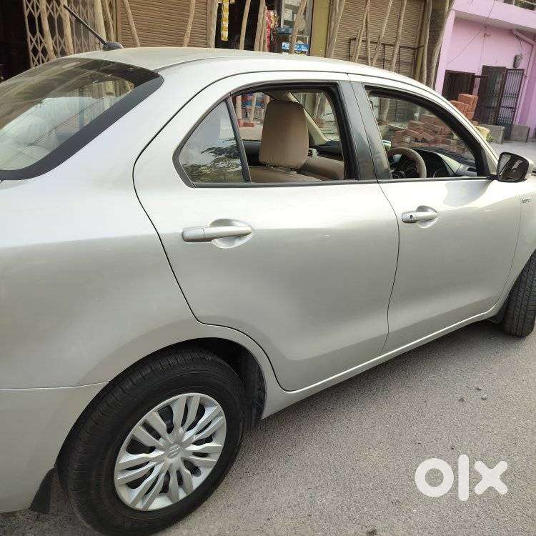 Maruti Suzuki Dzire Vdi Amt, 2017, Diesel