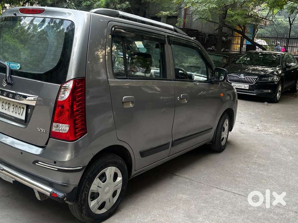 Maruti Suzuki Wagon R Vxi Optional, 2018, Petrol