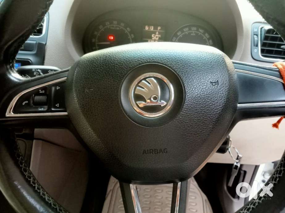 Skoda Rapid 1.5 Tdi At Ambition Plus, 2015, Diesel