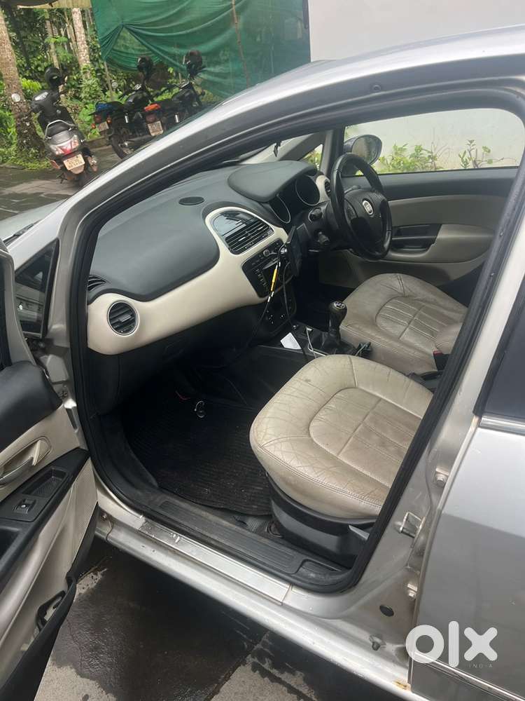 Fiat Linea 2015 Petrol 110000 Km Driven