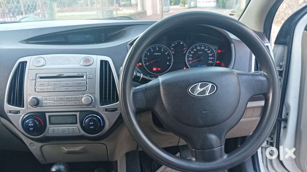 Hyundai I20, 2011, Petrol