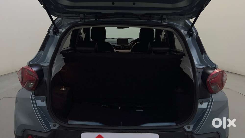 Tata Punch 1.2 Revotron Creative Amt Dual Tone, 2024, Petrol