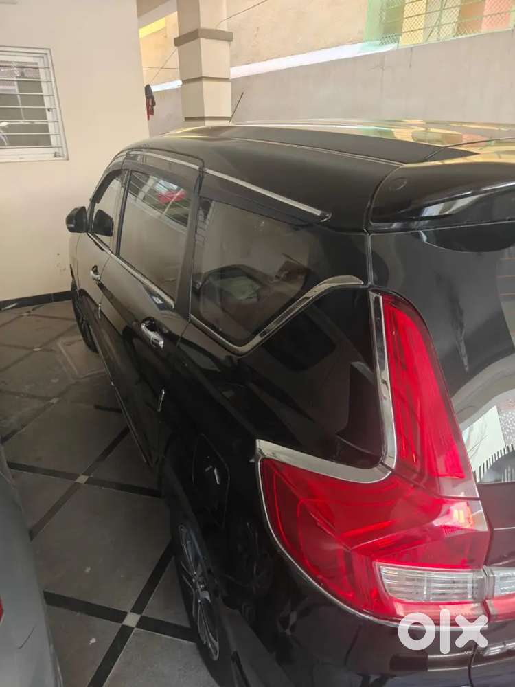 Ertiga Zxi Plus Hybrid Excellent Condition