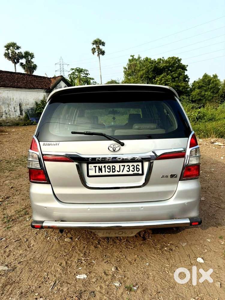 Toyota Innova Diesel 2014 Well Maintained