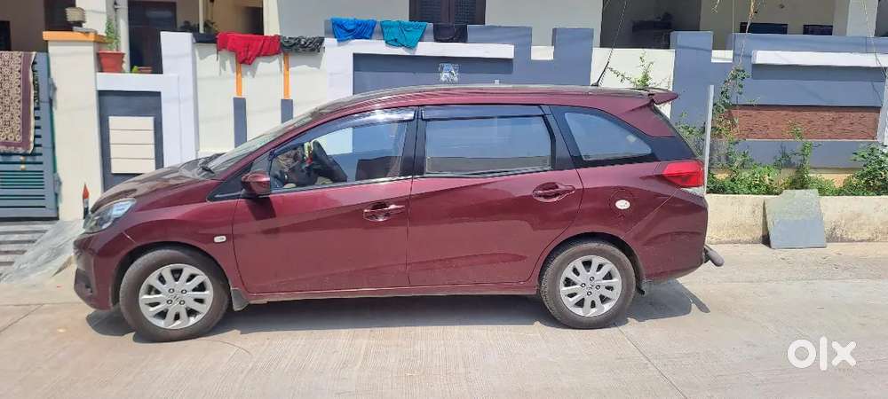 Good Condition Insurance Validity Upto Mar 2027 Service Car