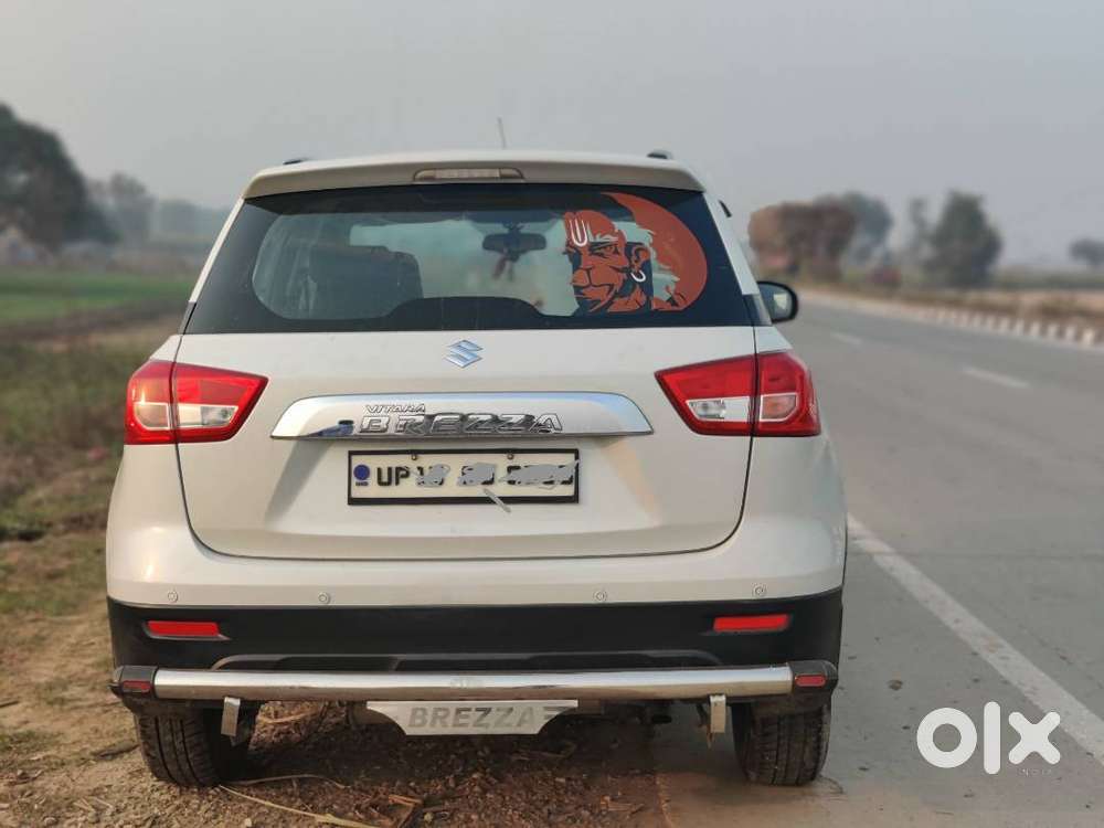 Single Hand Used Maruti Brezza