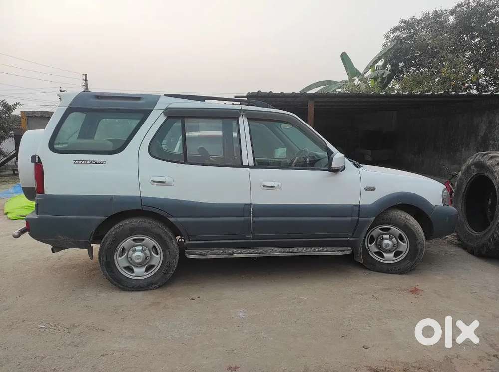 कार टाटा सफारी
