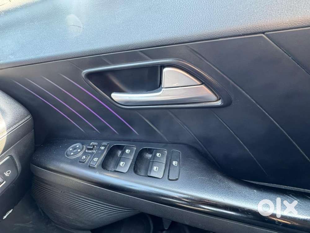 Hyundai New Verna Petrol Well Maintained