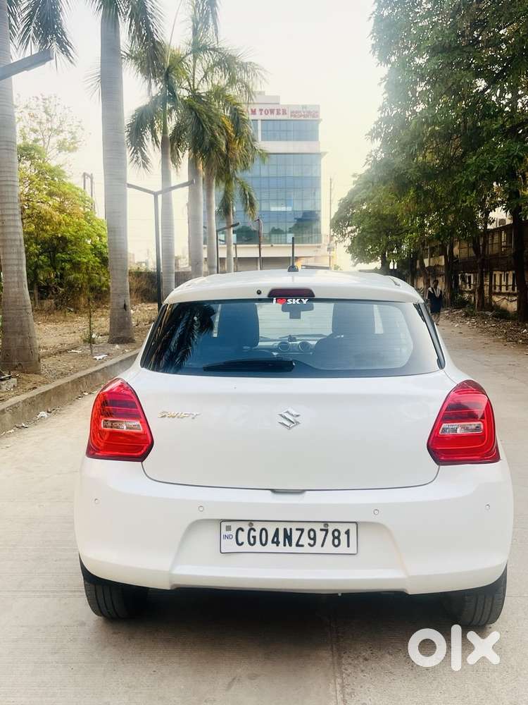 Maruti Suzuki Swift Vvt Zxi, 2022, Petrol