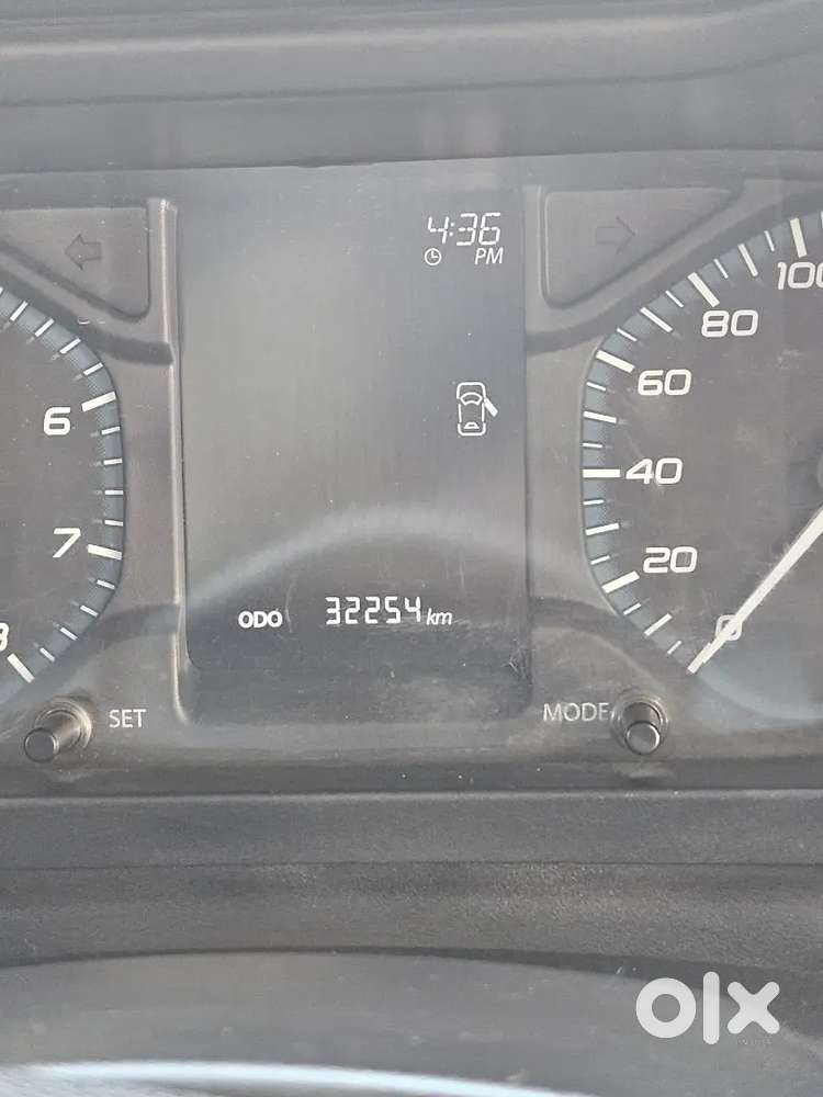 Tata Altroz Xt 1.2 , Bs6 , Petrol Manual  1st Owner  32,000 Km