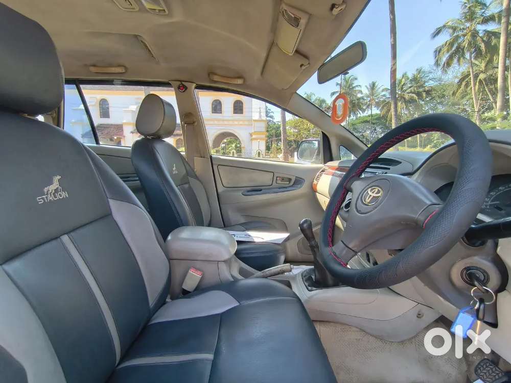 Toyota Innova 2009 Diesel 180000 Km Driven