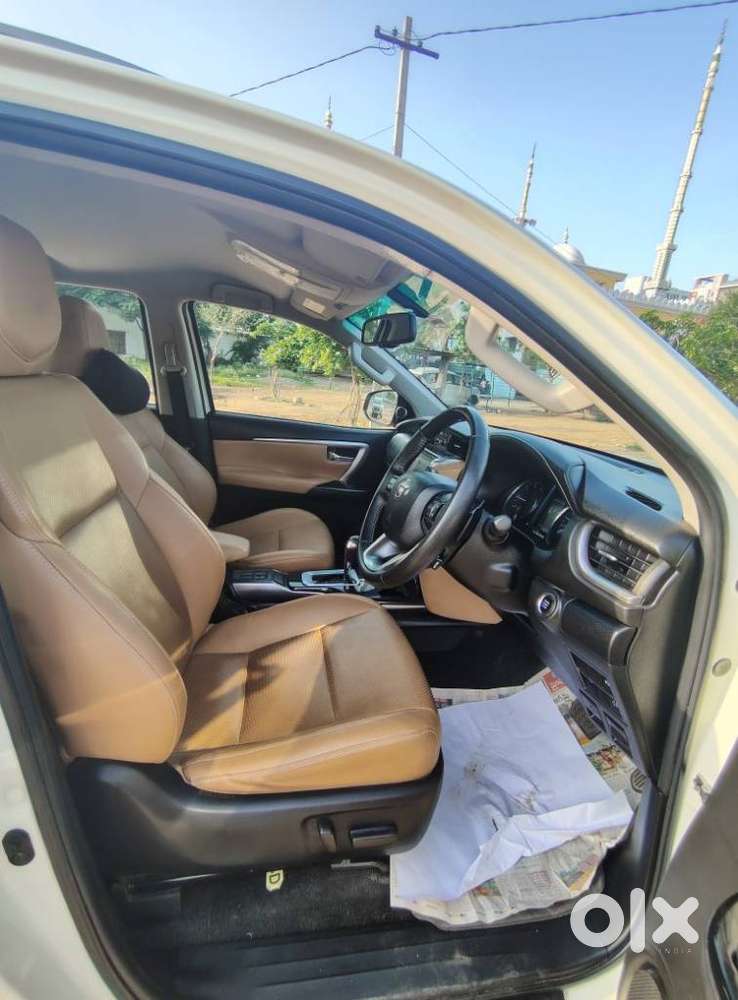 Toyota Fortuner 4x2 At 2.8 Diesel, 2022, Diesel