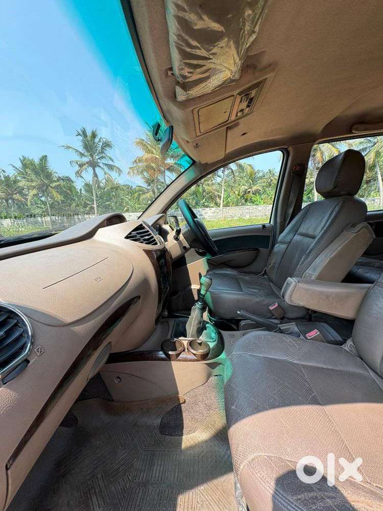 Mahindra Xylo H9 Pearl White, 2014, Diesel