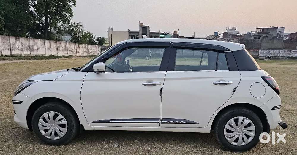 Swift Vxi Petrol/cng Modal Up 21 December 2024