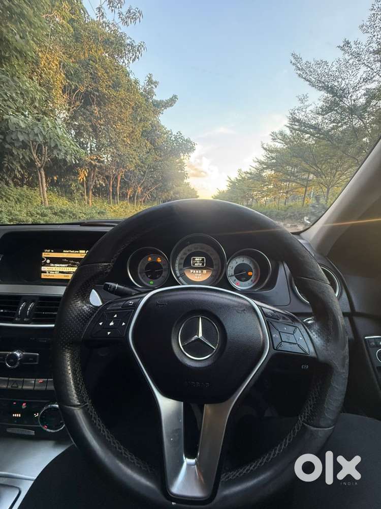 Mercedes-benz C-class 2011 Petrol