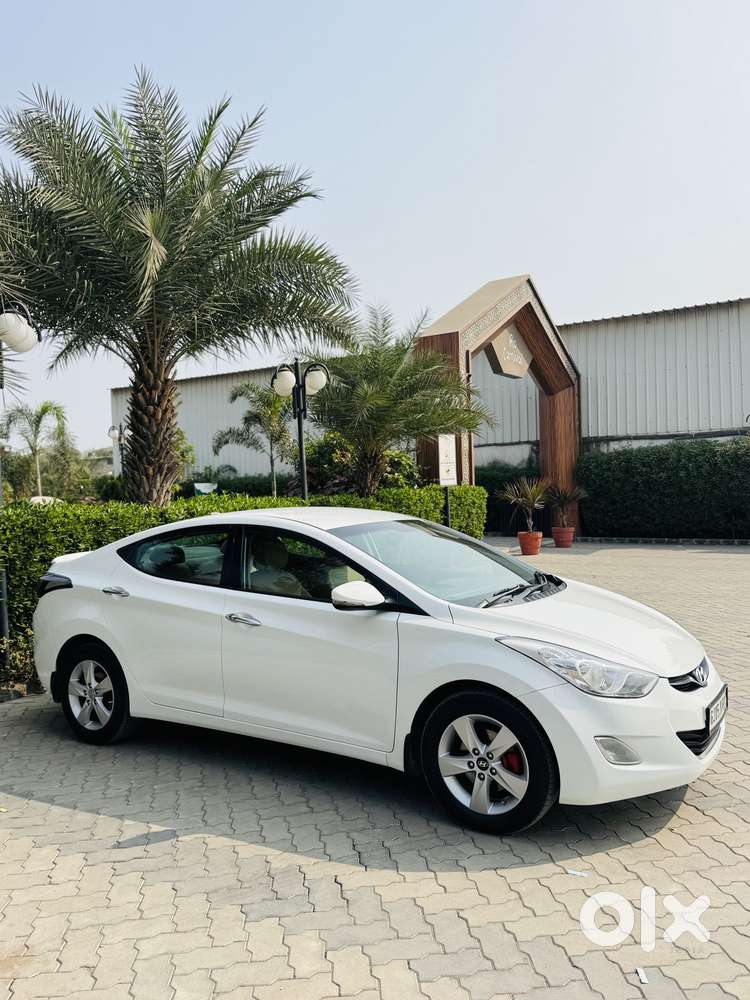 Hyundai Elantra 1.6 S, 2014, Diesel