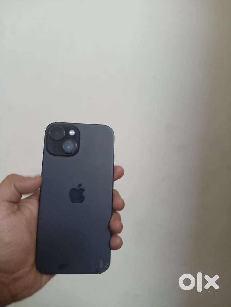 Iphone 15 good condition use by only lady
