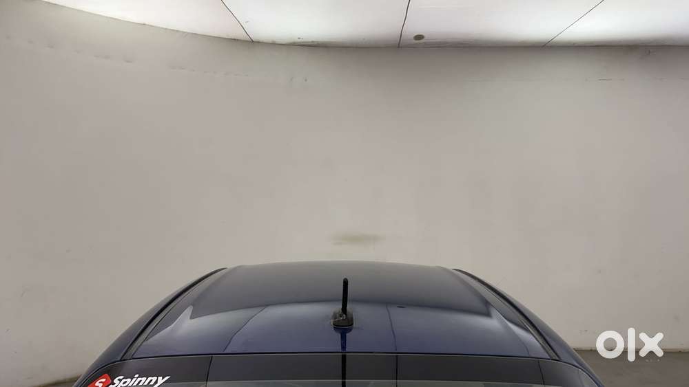 Maruti Suzuki Dzire 1.2 Zxi Amt, 2017, Petrol