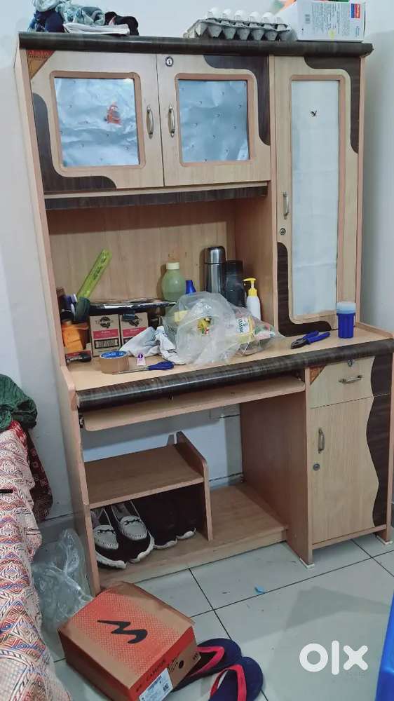 Computer and study table Other Household Items 1795258208