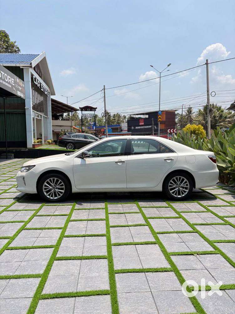 Toyota Camry Hybrid, 2018, Diesel